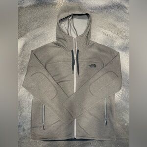 North Face Men’s lightweight Jacket